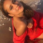 Nelly Karim Instagram - @somabayredsea @whitebeachclubsoma @thecascadesgolfresortspa #nellykarim #nellykarim_official #positivevibes #sea #sun #egypt #hurgada #redsea