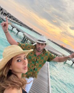 Nelly Karim Instagram - Happy Eid to everyone from this💖💖💖 magical place 💖💖💖 @anantarakihavah @travistaegypt @hishamashour1 #travista #anantarakihavah #maldive #holiday #eidmubarak # Anantara Kihavah Maldives Villas