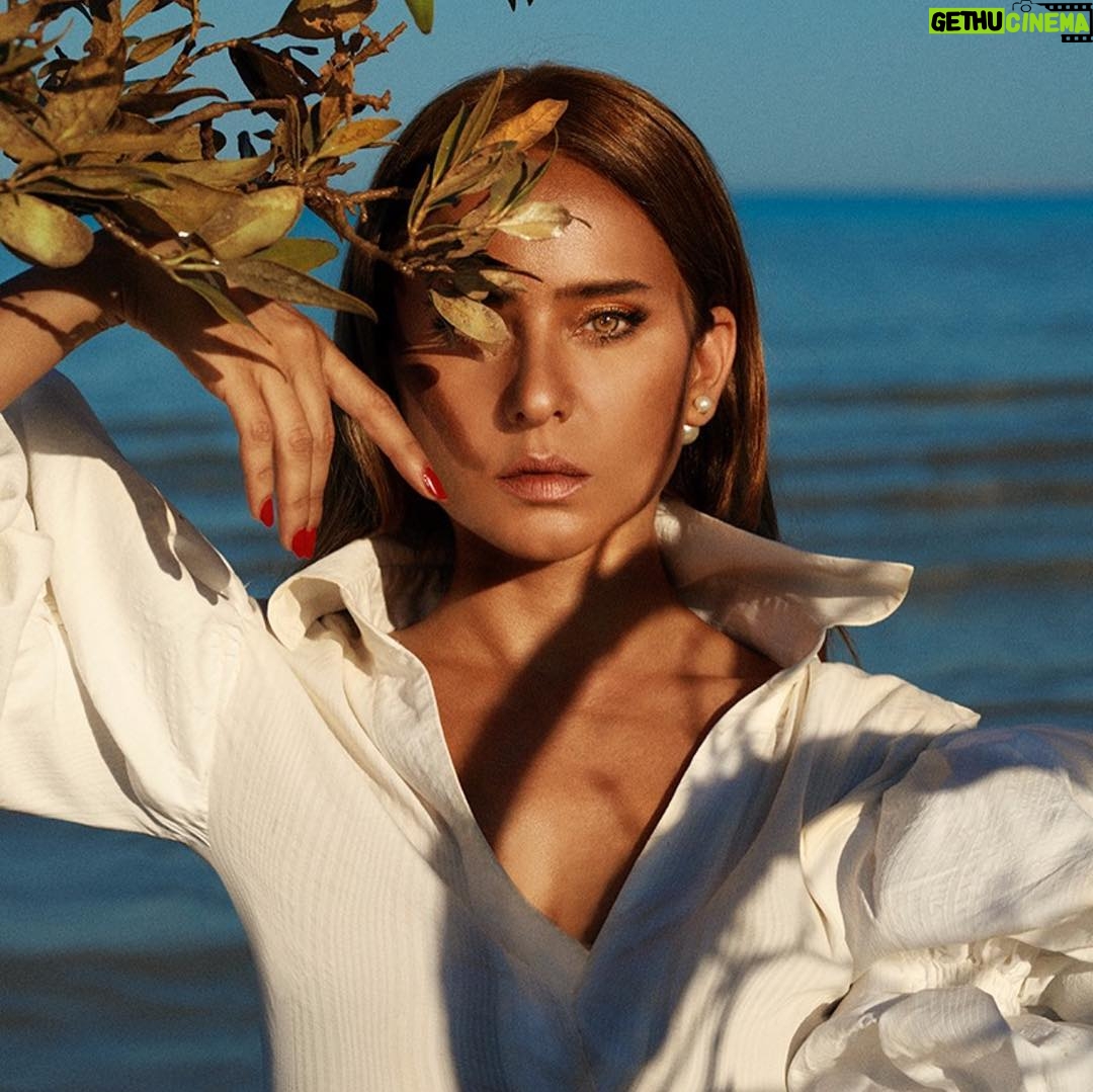 Nelly Karim Instagram - My favorite photo shoot 2018 by @bassam_allam #nellykarim #