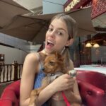 Nerea Rodríguez Instagram – Así es como le hablo a Ron, me tiene así 😍🦊