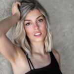 Nerea Rodríguez Instagram – Hemos vuelto al rubio 👸🏼

@miguelmenarguezpht
