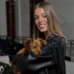 Nerea Rodríguez Instagram - Ya hace dos semanas que tengo conmigo a mi pequeño Ron 🦊y estoy así 🤩 Ya he ido subiendo cositas pero esta es su presentación oficial. Bienvenido a la familia 🤍