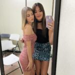 Nerea Rodríguez Instagram - Cuando coincidimos con @nerearoficial en la gira de @cadena_dial, enseguida supimos que debíamos hacer una canción con ella. No solo canta increíble, sino que además es imposible no quererla en cuanto la conoces un poquito. Así que le mandamos esta canción, y… Este viernes ya será de todos ustedes🧸 Gracias Nerea, porque cuando se le ponen tantas ganas a lo que haces, todo fluye ❤️‍🩹 Las Palmas de Gran Canaria