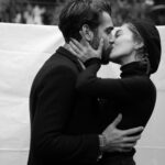 Neslihan Atagül Instagram - Yayılacaksa ‘aşk’ yayılsın! 🖤 #herok’ #aşkyayılsın