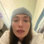 Neslihan Atagül Instagram - Doğum günümü kutlayan herkese çok teşekkür ederim. Aşkımız, şevkimiz, ilhamımız daim olsun. Yolumuz açık olsun. Asıl siz iyi ki varsınız. Sağ olun! Var olun! 🙏🏻🥂✨ Thanks for all the cheers for my birthday! May our love, enthusiasm and inspiration be eternal. May our path be free. Feeling so lucky to have you! Bless you! 🙏🏻🥂✨