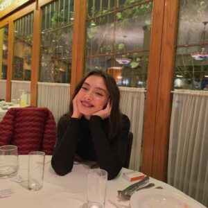 Neslihan Atagül Instagram - Sevenin gözünden 😌
