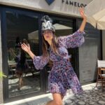 Neslihan Atagül Instagram - Cheerful colors 🦚