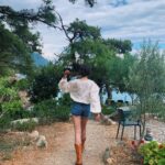 Neslihan Atagül Instagram - Hola! 🌞