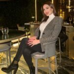 Nesreen Tafesh Instagram - مساء الخير و السلام ♥️ بكرة آخر يوم من هالسنة العجيبة .. ما بعرف كيف مرقت و صرنا بآخرها !