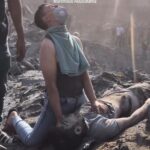 Nesreen Tafesh Instagram - لعنة الله عليكم يا أكلة لحوم البشر و قتلة ألاطفال لعنة الله عليكم يا شياطين الأرض 💔 Six tons of bombs, each weighing 1 ton were dropped by Israeli warplanes on a densely populated neighborhood in Jabalia refugee camp, north of Gaza, which led to the killing of over 400 civilians most of them were children and women. 31.10.23 Vi @anasjamal44 @eye.on.palestine مشاهد تعجز عن الوصف في مخيم جباليا