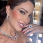 Nesreen Tafesh Instagram - 🌹✨ Make up by : @nour.kadi Hair style by : @anas.kwefaty.hairdresser Thank u @iramjewelry_