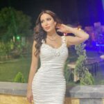 Nesreen Tafesh Instagram – العائلة هي السند و المحبة و لمة العيلة و الاصحاب غير بلحظات الفرح اللي بتدوم بالقلب و بتنعش الروح 🥰
بس المهمة المستحيلة انك تجمع ٣٠ شخص بصورة وحدة و ما يكون حدى مغمض او عم يحكي و فاتح تمو او عامل قرون فوق راس الي قدامو 😂😅 و آخر صورة خير دليل على التعب بعد كذا محاولة لزبطت بالاخير 😅😂
الصور من حفل تخرج لونا القمر بنت اختي 💖👩🏻‍🎓
ربي بحميلكون اهلكون و حبايبكون يا رب 🙏🏻
#familyfirst 💖