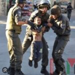 Nesreen Tafesh Instagram - في مستنقع هذه الأرض .. حثالة الأرض .. يأسرون أطفال فلسطين .. يسرقون طفولتهم و شبابهم .. يشربون دمائهم .. يخبؤون اعضائهم و جلودهم .. أي زمن عبثي سافل ذلك الذي نعيش فيه 💔 مبروك عودة أسرانا لحضن أهلهم .. و الحرية للبقية .. و الصبر لقلوبنا 💔 #freepalestine 🇵🇸✌🏻 In the swamp of this earth .. the scum of earth the ( Zionist).. they capture the children of Palestine.. steal their childhood and youth.. drink their blood.. steal their organs and skin.. What an absurd, despicable time that we live in 💔 Congratulations on the return of our captives (hostages) to the embrace of their families.. and may freedom for the remaining ones follow soon.. may patience fill our hearts 💔