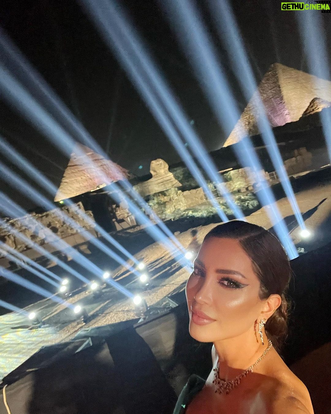 Nesreen Tafesh Instagram - About last night ✨ Thank u @stregiscairo and @iramjewelry_ for this amazing and magical night 🌹 Dress by : @nourfathallah Make up by : @nour.kadi.makeupartist Hair style by : @anas.kwefaty.hairdresser Jewelry by @iramjewelry_ Cairo, Egypt
