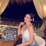 Nesreen Tafesh Instagram - The darker the night .. the brighter the stars ✨🧿