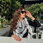 Nesreen Tafesh Instagram - : آهِ فلسطينُ، يا اُسْمَ الترابِ، ويا اُسْمَ السماءِ، سَتَنْتَصِرين... #محمود_درويش 🍉