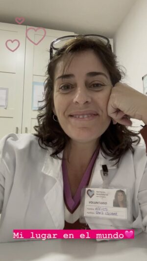Neus Sanz Instagram - Mi lugar en el Mundo 🩷
#voluntariado 
#escuchayacompañamiento 
@hospital.beata 
@hermanashospitalarias