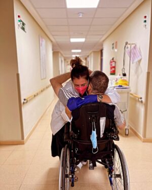 Neus Sanz Instagram - Mi lugar en el Mundo❤️‍🩹
.
#diainternacionaldelvoluntariado