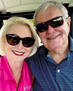 Newt Gingrich Instagram - @callygingrich A warm but fun morning with Newt on the course!☀️⛳️
