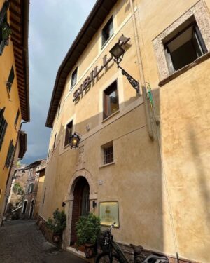 Newt Gingrich Instagram - @callygingrich Fun afternoon at Sibilla, one of our favorite restaurants in Tivoli. 🇮🇹