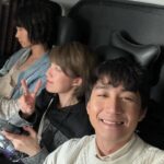 Ng Siu-Hin Instagram - 那年盛夏，我們三個⋯⋯⋯⋯🙅‍♂️ 我自己一個，綻放如花。 #foodbuddies #👩‍👩‍👦