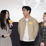Ng Siu-Hin Instagram - 同一班喜歡嘅演員合作，好幸福❤️ Viu原創劇《轉角浣紗街》 11月24日起逢星期五、六中午12時上線 @viuhongkong #轉角浣紗街 #ViuOriginal Hair: @lupus_c_hair Makeup: @bonbon.makeup Outfit: @sandroparis @purplepr