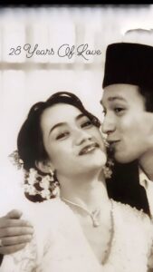 Nia Dinata Instagram - January 7, 1996 - January 7, 2024 and we are still learning to be happier each day. At this point in life, it’s important to channel our energy to focus on the true purpose of life together #weddinganniversary #28years
