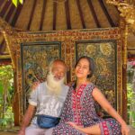 Nia Dinata Instagram – My Sanur & Ubud Play Date🌸 dengan siapa kita berlama lama berinteraksi menentukan kelancaran peredaran setiap sel dan energi yang terserap, lalu terpancar kembali ke siapapun yang ada di sekeliling kita✨ Bermain dengan Kaia & Luma, yang tumbuh cerdas menggemaskan,ngobrol lama tentang perubahan alam semesta dengan Pak Guru Ketut Arsana, juga menjadi guide dadakan untuk tamu kehormatan Kas & Aina, bikin diri mawas tapi ikhlas, karenadi tengah kekacauan dunia, bahagia itu mulai dari hal hal yang paling sederhana💚 #niamaste