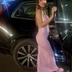 Nia Sharma Instagram - Vibe Check. #lastdayof2023 Ending the year with some unlikely bonds.. 😘 and wearing my forever fav color.