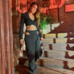 Nia Sharma Instagram - Never ask me the plan.. I’ll never know and there will not be enough once I’m out..🎉😃 It was a Sunday going into a Monday I remember recapping on a Tuesday.