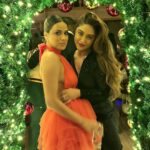 Nia Sharma Instagram – Here’s serving new Christmas content 🤌🏼 
hope you all are as content as us 🤣😘