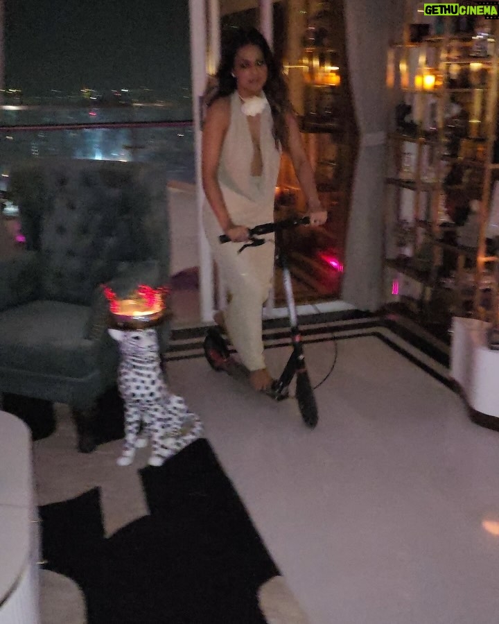 Nia Sharma Instagram - It takes an Effort to dress up.. Effort to look pretty … effort to head out… effort to take pictures.. and in the end they won’t even simply say ‘Hey you look nice’ … But I knew I did even though the flower in my neck almost choked me😙😌 (Should you still wish to appreciate my effort.. make an effort to drop a comment🥰. Don’t let your ego overpower you)