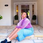 Nia Sioux Instagram - Finding Comfort with @rarebeauty 🤍
