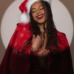 Nia Sioux Instagram - Merry Christmas🎄♥️🎁