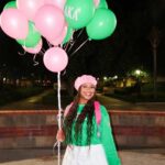 Nia Sioux Instagram - the yard just got a whole lot prettier💕💚 #alphakappaalpha #alphagamma UCLA