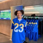 Nia Sioux Instagram - first rams game was a success🏈💙💛 SoFi Stadium