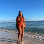 Nia Sioux Instagram - My mom and I did a GRWM during our vacay and it’s finally up on my YouTube. Comment “🧡” after you watch it! Guadeloupe, Carribean