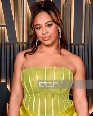 Nia Sioux Instagram - very young hollywood of me. thanks for the invite @vanityfair x @tiktok 😘