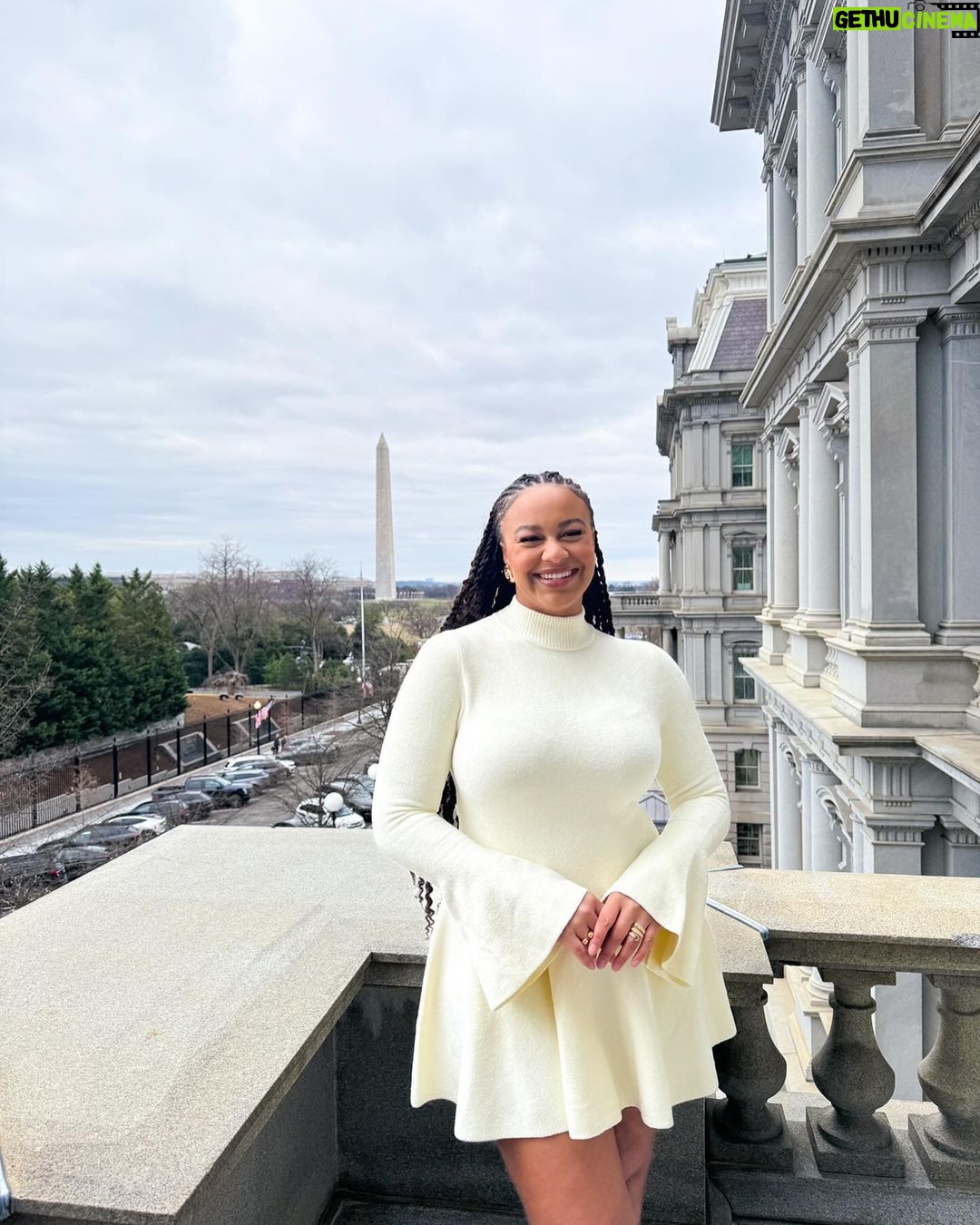 Nia Sioux Instagram - second home Washington D.C.