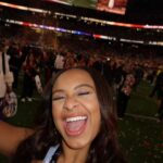 Nia Sioux Instagram - Big as the what????