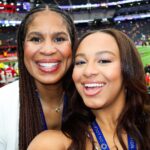 Nia Sioux Instagram - So excited to see Usher in concert! Super Bowl