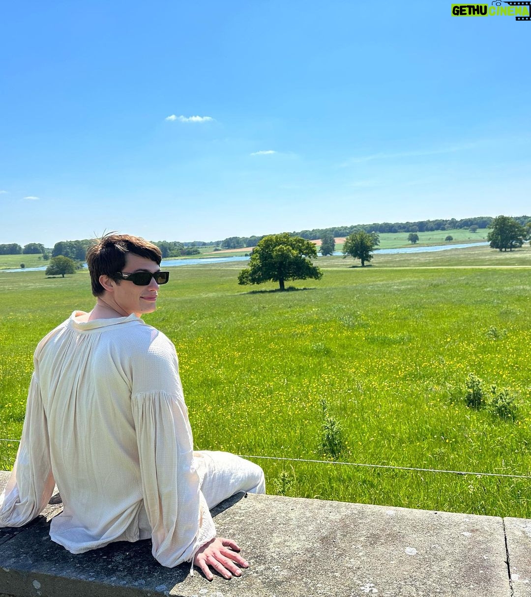 Nicholas Galitzine Instagram - That’s a WRAP on Mary & George. The last 6 months have been an adventure - broken ankles, horse rides, mountain climbs, dances, sexy times….and I’m blessed to have spent it with some of the most incredible, talented, hardworking people I’ve ever met. George Villiers has been a thrill to play, and I can’t wait for you all to meet him.