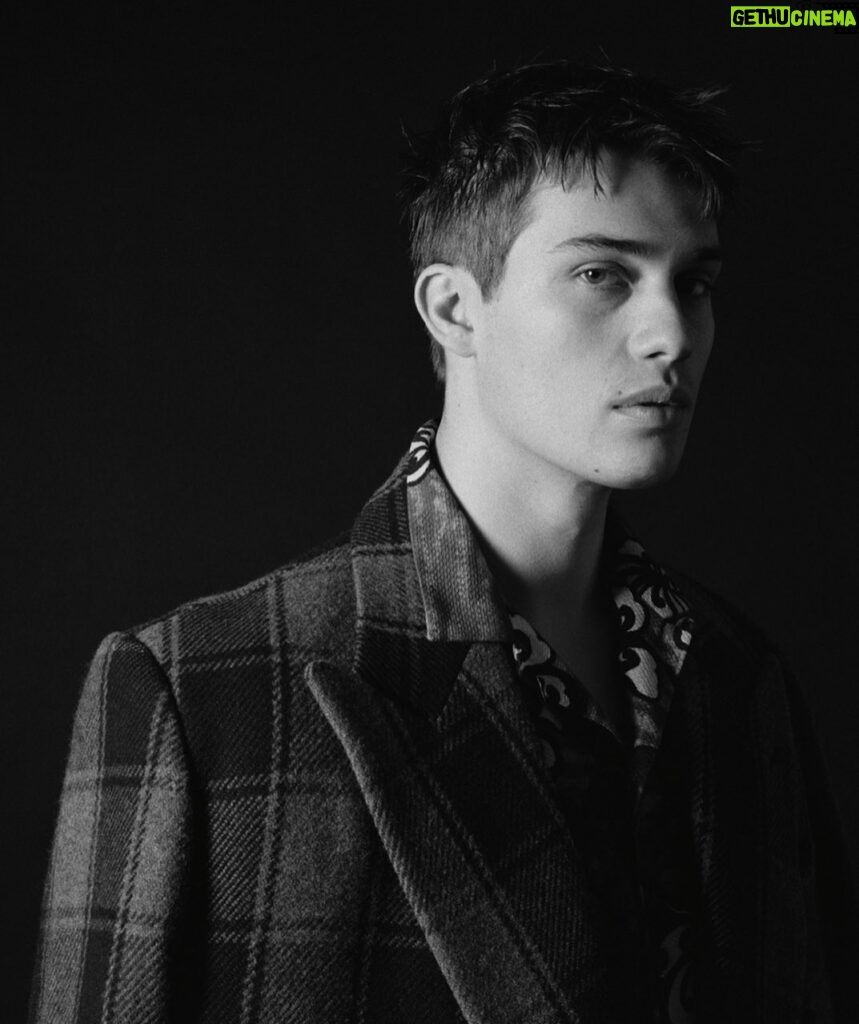 Nicholas Galitzine Instagram - My close friend @gideonadlon interviewed me for @heromag Winter Annual 2020 and we spilled the tea on a number of topics including @cinderellamovieofficial - perfect for a cheeky Christmas gift 🎁