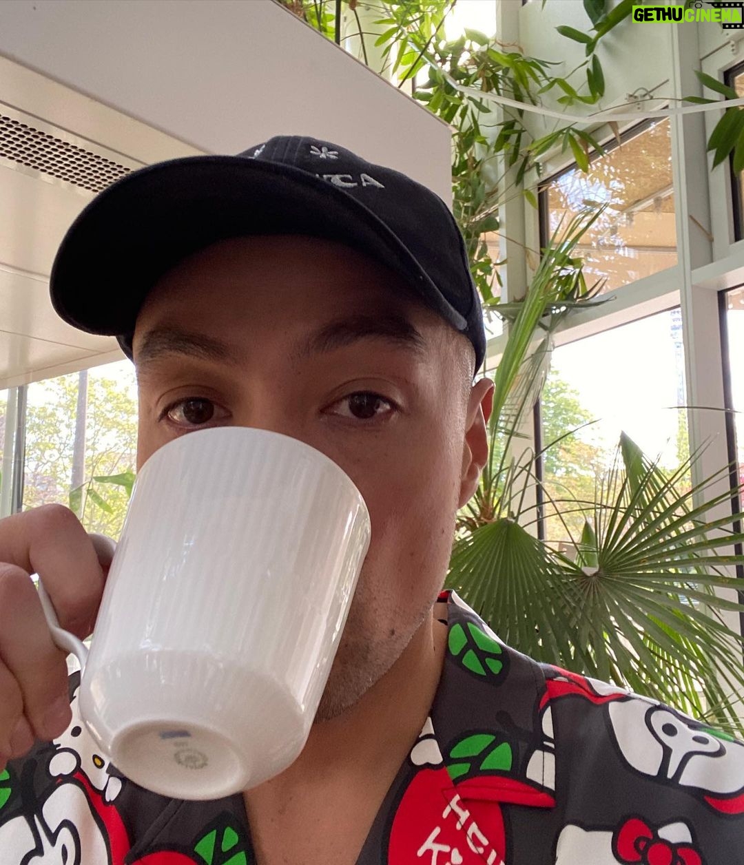 Nicholas Kawamura Instagram - Weekenden der gav Lidt TV, lidt radio og lidt hveder.