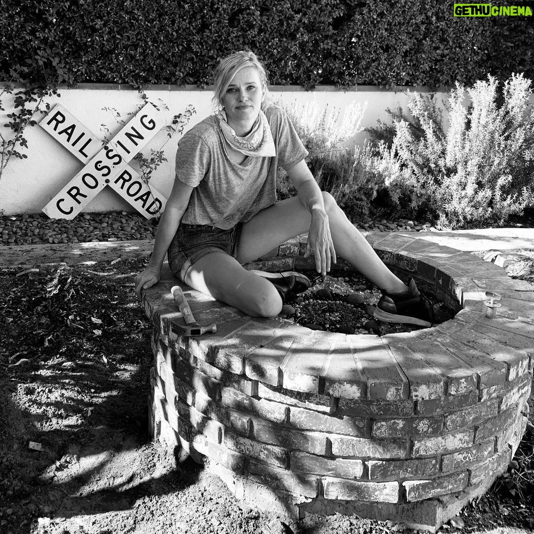 Nicholle Tom - 1.7K Likes - Challenge Accepted! Thank you sister @bbheathertom for believing in me and having my back when the going gets tough! You’re one of the strongest women I know... which reminds me—those patio bricks are heavy! I could use your help with my crazy corona construction! Love you forever.... #womensupportingwomen