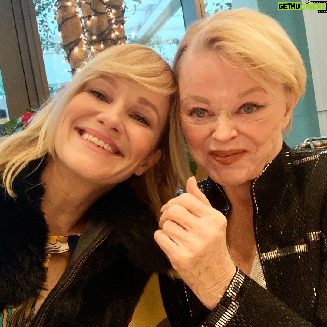Nicholle Tom - 1.1K Likes - Pretty grateful for this one too... #mommatom #family #myfavoriteholiday
