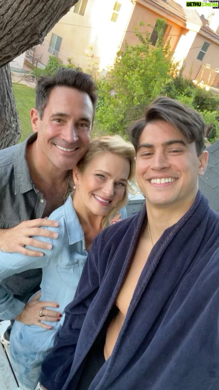 Nicholle Tom - 1.2K Likes - Omg!! Lol!! Working with these two… 😂 Just laughin’ an dorkin’ out fer days!! Videos always get me… bahahaa! @standstootall21 @gregoryzarian @martinezmargaritasandmurder