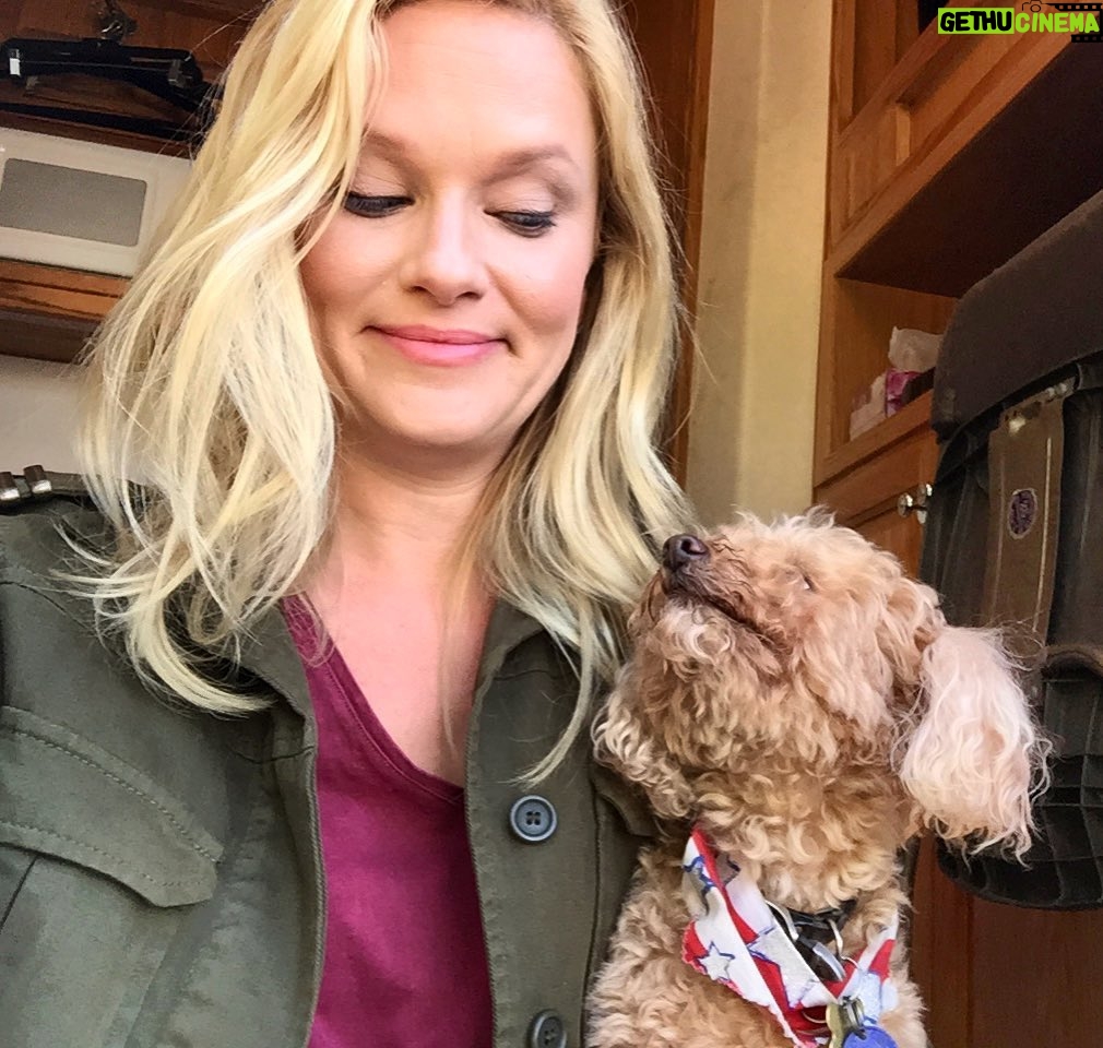 Nicholle Tom - 1.4K Likes - Here’s looking at you kid! #day29 #365daysofchesty @chestychew