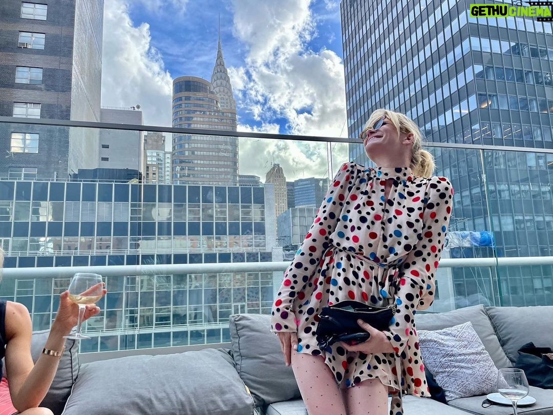 Nicholle Tom - 1.4K Likes - Shining like the top of the Chrysler building!!!! Thank you Johanna! Xoxo