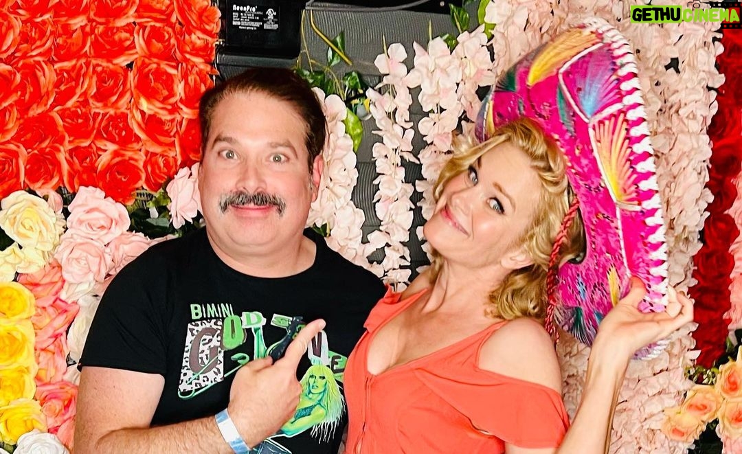 Nicholle Tom Instagram - Thank you #BESTIES for showing up AND supporting me through the #WORST of times! Sometimes the WORST can be the BEST! I absolutely adore you all! 🔥 #WorstCooksInAmerica Sundays at 9pm on the @foodnetwork or stream now on @discoveryplus Banditos Tacos & Tequila